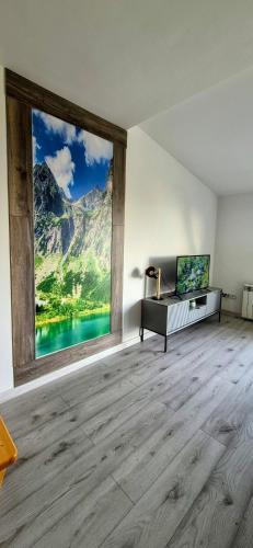 Ruang duduk di Mountain View Apartament Termy Chochołowskie 5 min