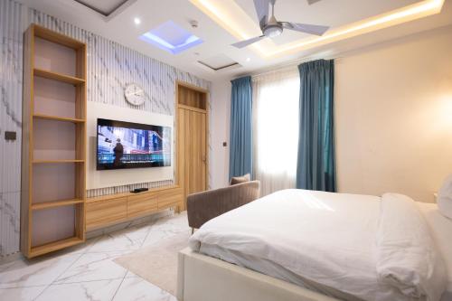 Elegant Studio Apartment, East Airport