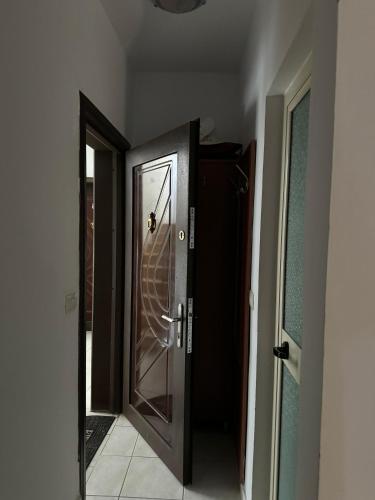 Fotografie z fotogalerie ubytování Samanta's Apartment v destinaci Durrës