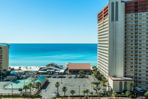 Laketown Wharf 1523 by Emerald Coast Retreats photo 12