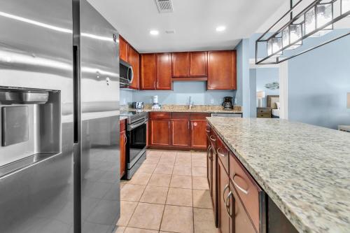 Laketown Wharf 1523 by Emerald Coast Retreats photo 22