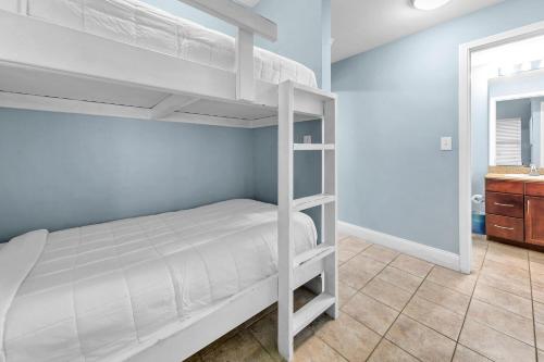 Laketown Wharf 1523 by Emerald Coast Retreats photo 32