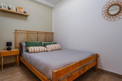 Φωτογραφία από το άλμπουμ του Maisonette with communal Pool in Qala - By Solea σε Qala