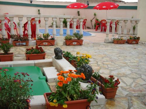 Piscina en o cerca de Entrefrutales