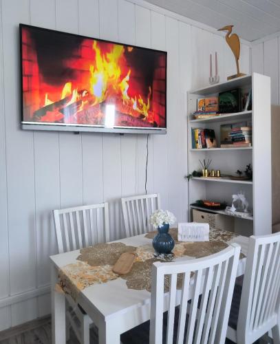 Apartment with terrace and barbecue area