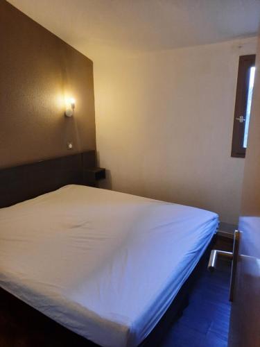 Voodi või voodid majutusasutuse Duplex toas