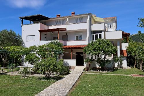 Apartments by the sea Rab - 20222