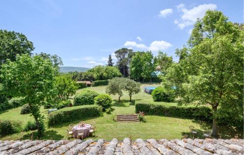 Κήπος έξω από το Stunning Home In Sutri