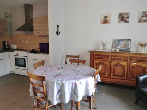 Appartement Le Croisic 4 adultes + 2 enfants, animaux admis - FR-1-843-2