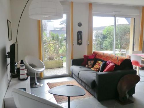 Appartement T3 Tout Confort avec Jardin et Garage - 4 Couchages - FR-1-843-8