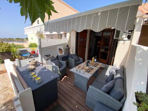 Port Leucate : Villa Studio Mezzanine, Climatisée, Animaux -10kg, Parking, 4 Pers. - FR-1-798-54