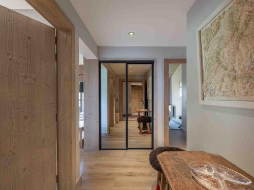 Fotografie z fotogalerie ubytování Appartement moderne proche télécabine avec wifi et parking - FR-1-562-88 v destinaci Courchevel