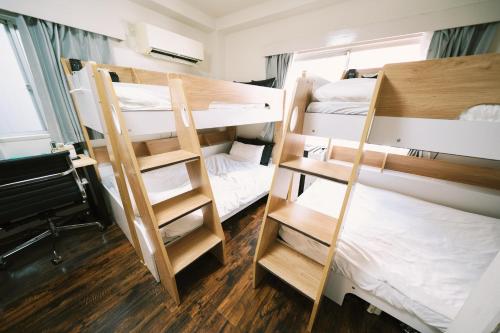 Postel nebo postele na pokoji v ubytování 50m 2DK Private Condo!Center of Tokyo!5min Akasaka sta!!