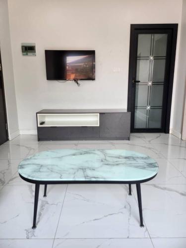 Televisyen dan/atau pusat hiburan di PND Apartment 5코너