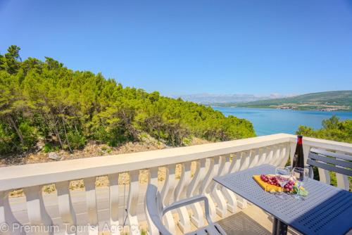 Green Haven Sea & Forest Apartments