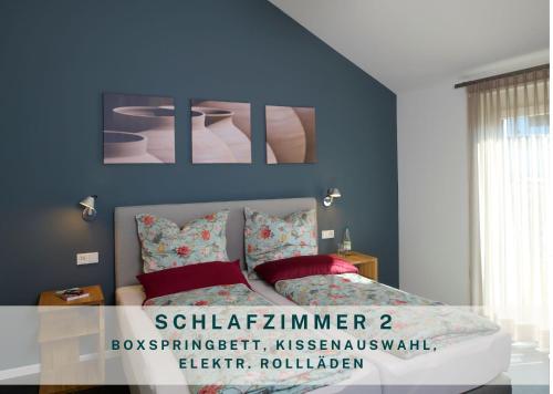 Una cama o camas en una habitación de Traumweiler Ferienhäuser am Nationalpark Hunsrück Hochwald
