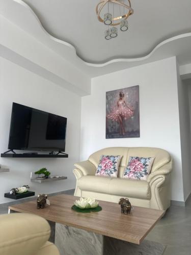 Near Finikoudes beach 1