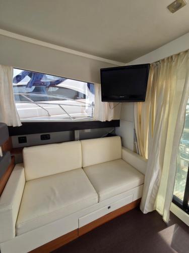 Vedette KEFI Prestige 350 Fly