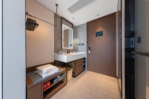 Φωτογραφία από το άλμπουμ του Atour Hotel Xiamen South Huandao Road Zengcuo'aun στην Ξιαμέν