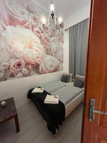 Spring Roses Downtown Boutique Apartment ON THE FAMOUS VÁCI FASHION STREET FREE COFFEE, TEE