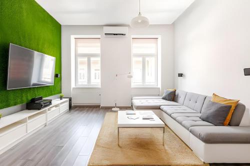 City Forest Apartment