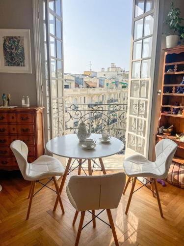 5 sky miniPenthouse