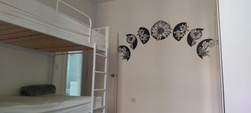 Postel nebo postele na pokoji v ubytování Bright Homestay - New Cairo