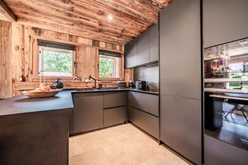Apartment Brume Megève - by EMERALD STAY photo 2