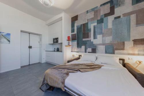 Central Station Design Suites - B Home