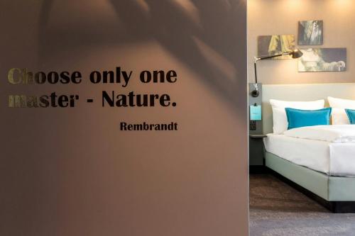 Katil atau katil-katil dalam bilik di Motel One Amsterdam-Waterlooplein