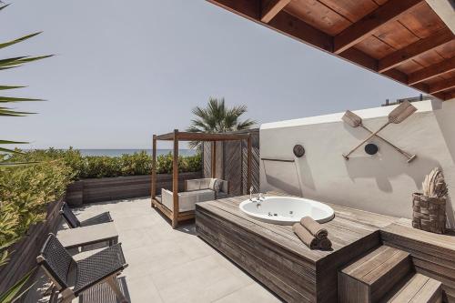 Balkón nebo terasa v ubytování Day One Beach Resort & SPA - Adult Only