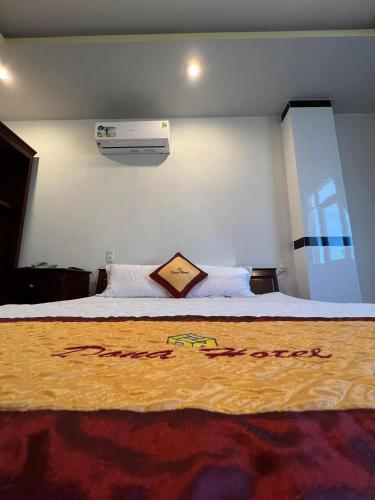 Postel nebo postele na pokoji v ubytování DONA hotel