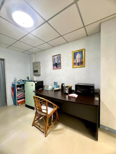 Televisyen dan/atau pusat hiburan di FirstFloorDormTwin