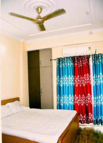 Katil atau katil-katil dalam bilik di The Royale Retreat Apartment