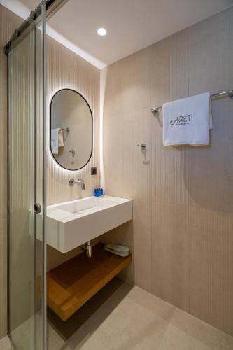 ネオス・マルマラスにあるHotel Aretiのギャラリーの写真