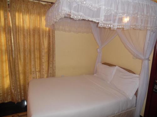 Cama o camas de una habitación en Lantana Hotel