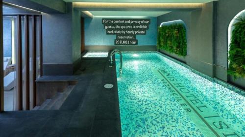 Danis Hotel & Spa Istanbul - Old Cityの敷地内または近くにあるプール