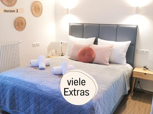 Ένα ή περισσότερα κρεβάτια σε δωμάτιο στο Newman Horizon Apartments Zirndorf - Playmobil Funpark, Nähe Messe Nürnberg und Fürth, 4 Pers, 24h Self Checkin, Waschmaschine, großer Parkplatz