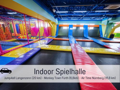 Φωτογραφία από το άλμπουμ του Newman Horizon Apartments Zirndorf - Playmobil Funpark, Nähe Messe Nürnberg und Fürth, 4 Pers, 24h Self Checkin, Waschmaschine, großer Parkplatz σε Zirndorf