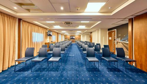 Holiday Inn Express London Stratford by IHG photo 30