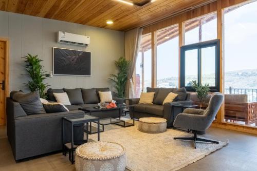 Posezení v ubytování Wakan Farm Villas El Souda - مزرعة وكن الريفية - قرية شرمه