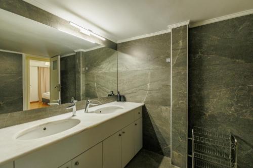 Comfortable and Bright 2bdr flat