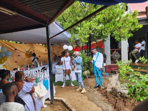 Tetamu yang menginap di Budget Wooden Cabins at KUDU