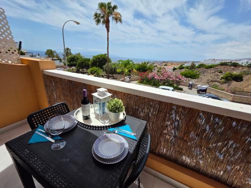 Apartment Ocean View with breathtaking sea view, family friendly, terrace, Wifi, SAT-TV