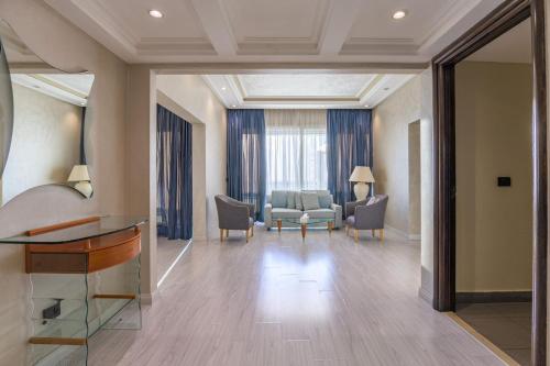 Гостиная зона в Lahoya Homes