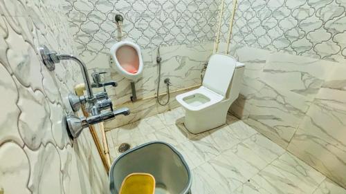 Ένα μπάνιο στο Hotel VK Inn
