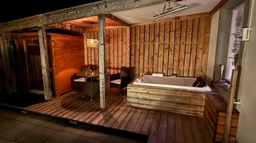 Fotografie z fotogalerie ubytování Hotel Krone Sihlbrugg v destinaci Sihlbrugg Dorf