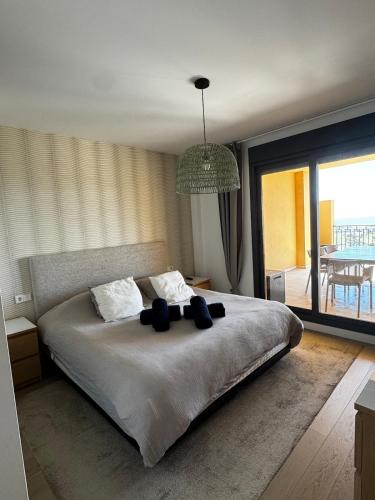 Bright apartment with breathtaking view