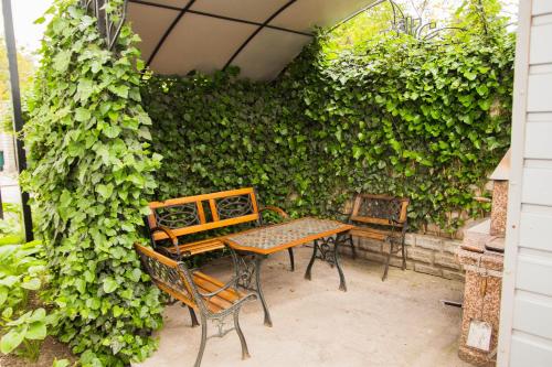 Jardín al aire libre en Yuzhniy Dvorik