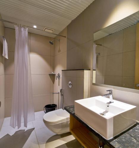 Koupelna v ubytování Elite Inn, Kolhapur